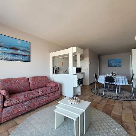 Apartment With Sea View In Middelkerke